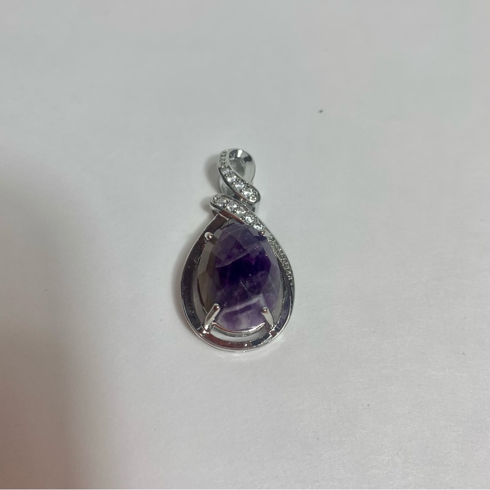 Necklace pendant. Faux amethyst and faux diamond necklace pendant. - Picture 5 of 9